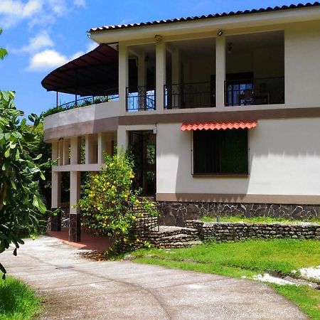 Apartments In Samara Ac Hw 200Mts To The Beach 外观 照片