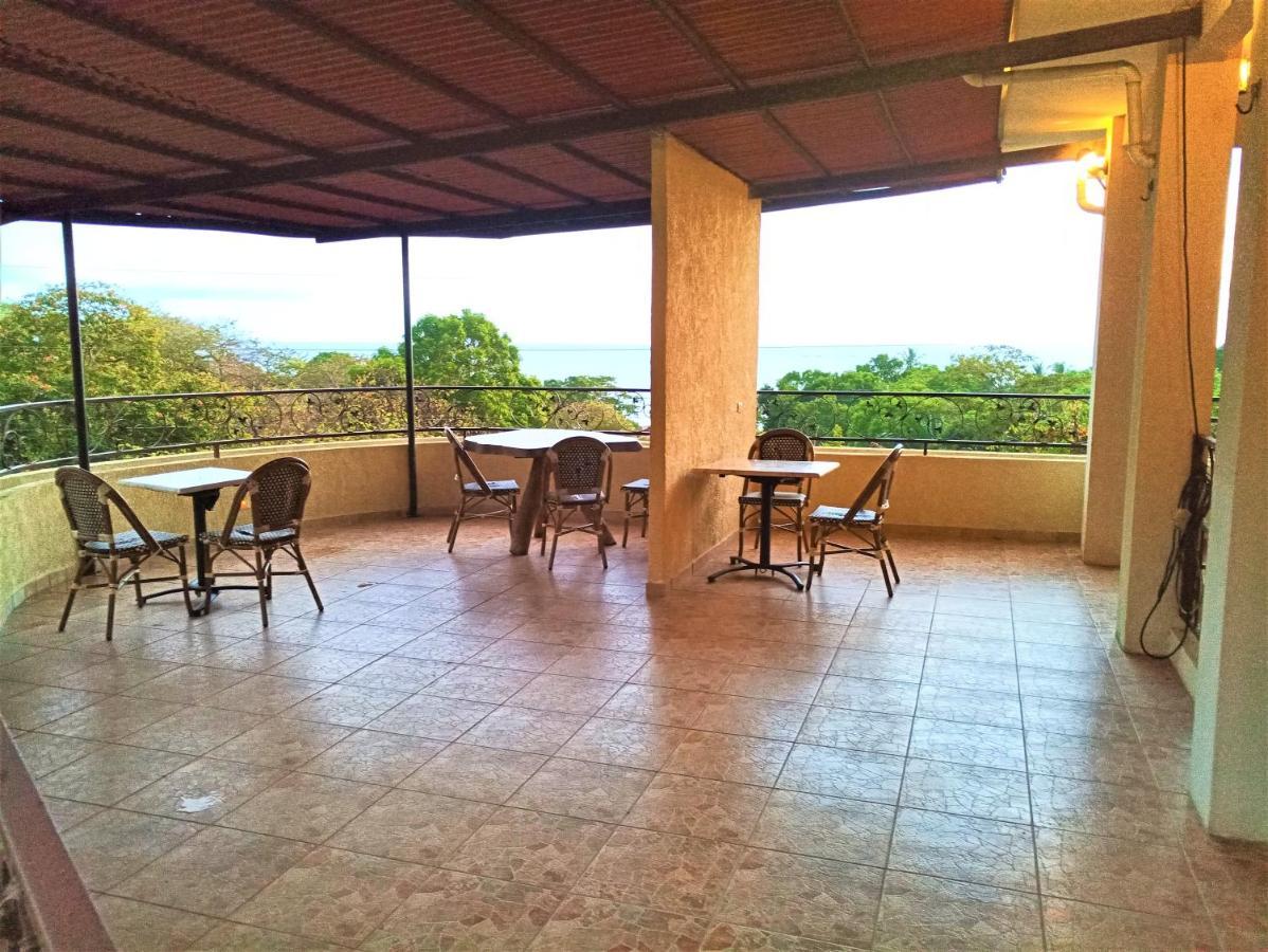 Apartments In Samara Ac Hw 200Mts To The Beach 外观 照片